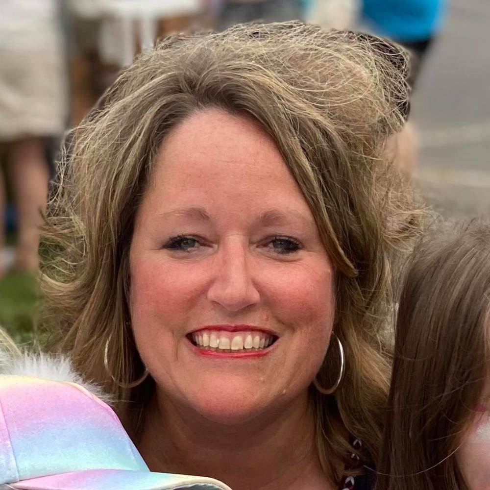Meet your Posher, Monica